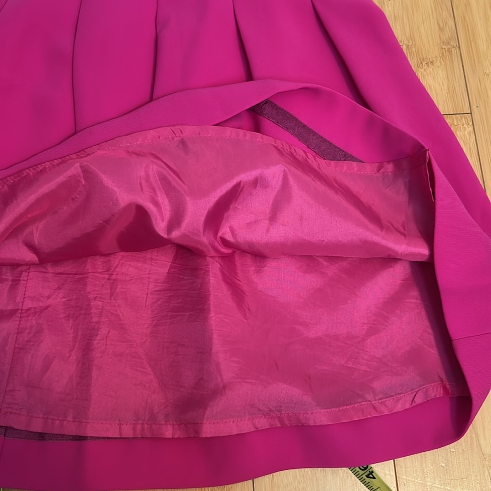 J. Crew Hot Pink Pleated Mini Skirt size Women’s 2 - Picture 5 of 7